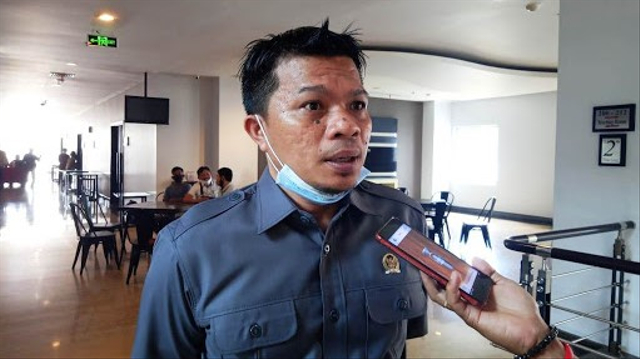 Beda Pendapat DPRD dan Pemprov Terkait HUT Sulbar ke-17