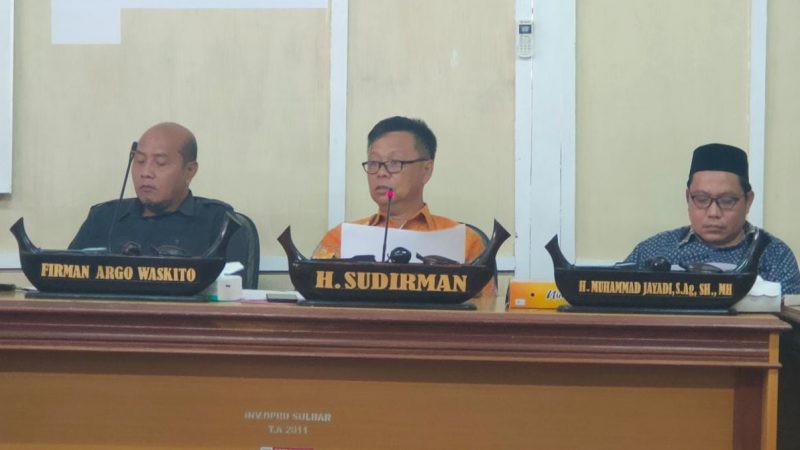 Foto: Rapat Lanjutan Komisi II DPRD Sulbar Terkait Monev