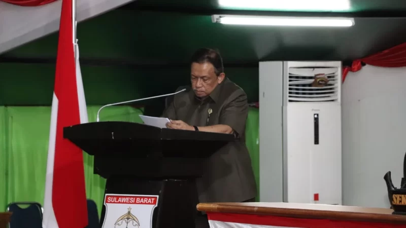 Kalma Katta Hadiri Rapat Paripurna Penyerahan Laporan Hasil Pemeriksaan BPK RI