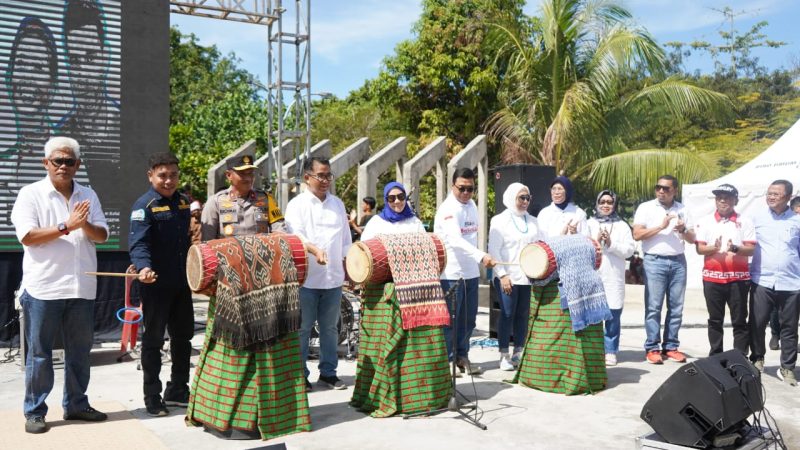 Resmikan Plaza Karampuang, Pj Gubernur Sulbar ingin Bangkitkan Pariwisata Sulbar