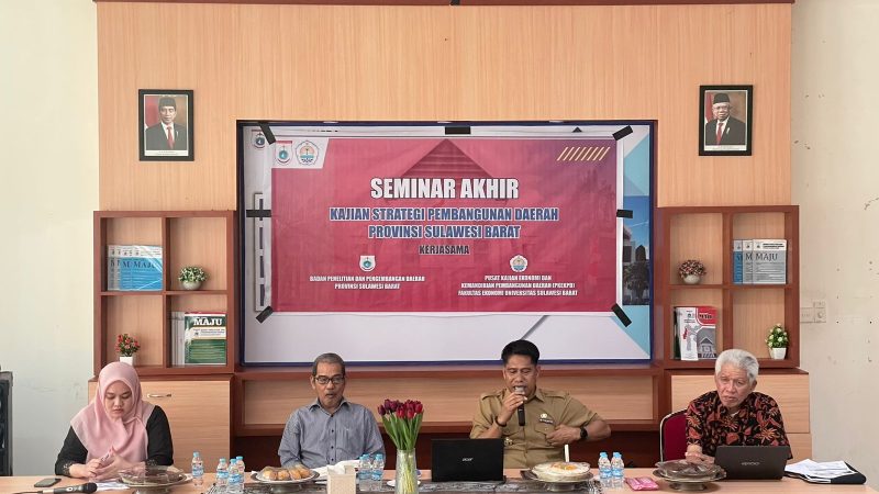 Balitbangda Lakukan Seminar Kajian Strategi Pembangunan Sulbar untuk Peningkatan Ekonomi Daerah