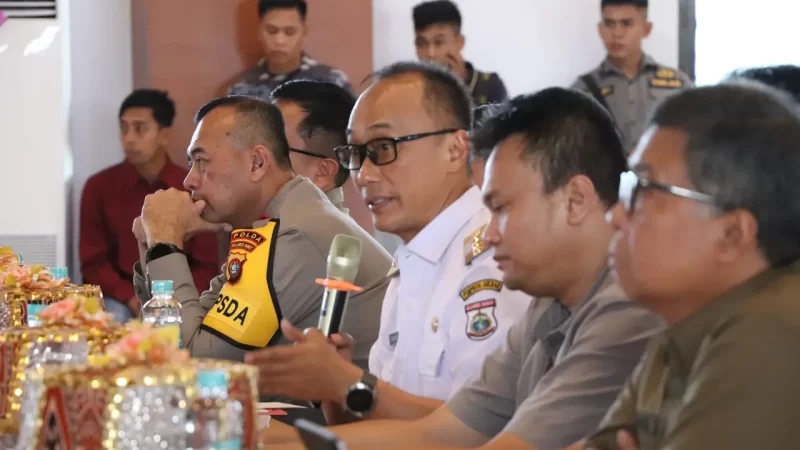 Pj Gubernur Sulbar Minta Masyarakat Tunjukan Nilai Kemandaran saat Kunjungan Presiden
