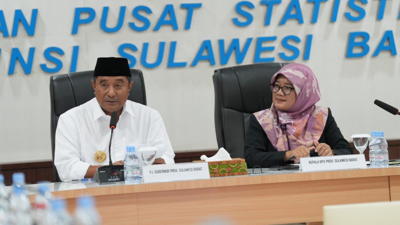 Pj Gubernur Sulbar Buktikan Mampu Menekan Angka Inflasi di Provinsi Lain