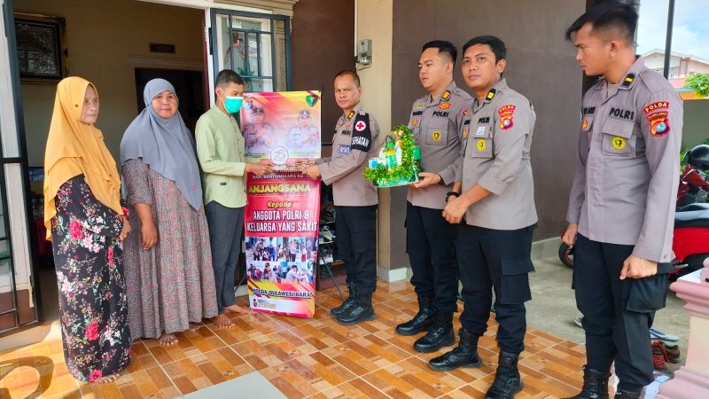 Peringati HUT Bhayangkara ke-78, Bid Dokkes Kunjungi Keluarga dan Anggota Polri yang Sakit