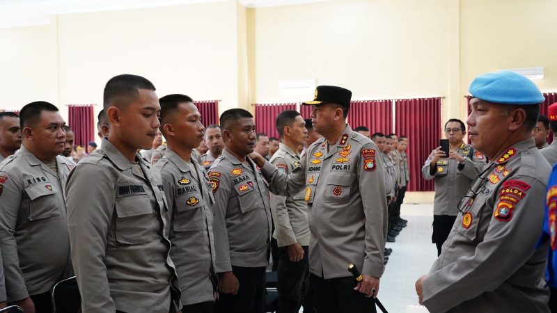 Buka Kegiatan Binlihprof, Kapolda Sulbar Harap Ada Perubahan Personel