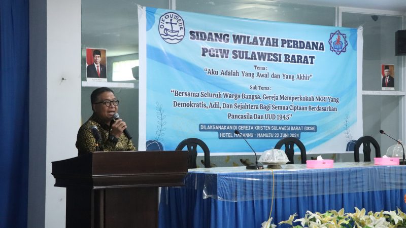 Sekprov Idris Hadiri Sidang Perdana PGIW Sulbar