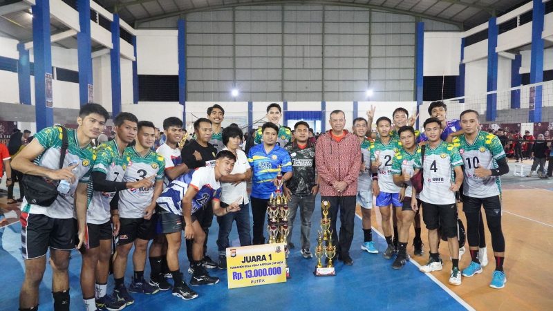 Tutup Turnamen Voli Kapolda CUP, Ini Harapan Irjen Pol Adang Ginanjar