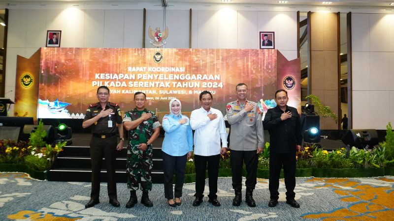 Kapolda Sulbar Hadiri Rakor Kesiapan Penyelenggaraan Pilkada Serentak