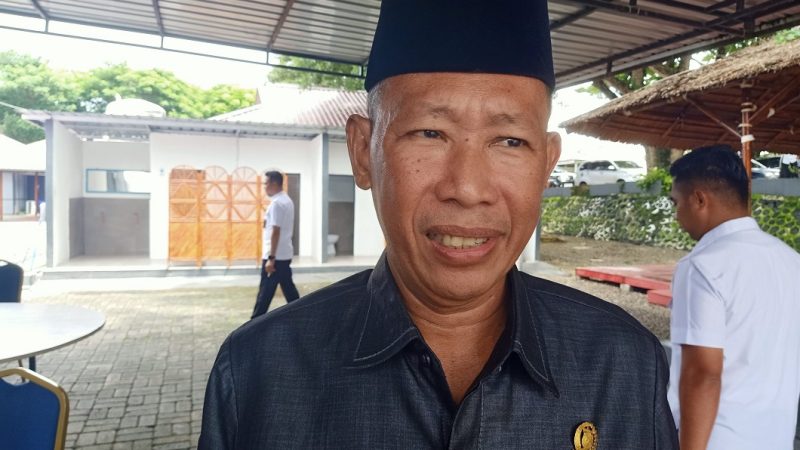 Ketua Komisi IV DPRD Sulbar Apresiasi Sekolah Adakan Kegiatan Bersih-bersih