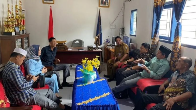 Anggota DPRD Sulbar Kunjungi SMA Negeri 1 Mamasa