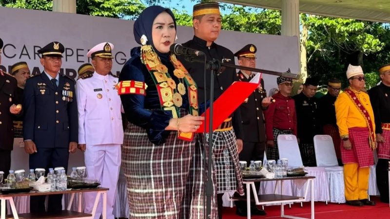 Ketua DPRD Sulbar Baca Teks UUD 1945 di Peringatan Hari Lahir Pancasila