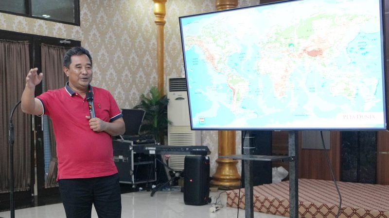 Pj Gubernur Bahas Khusus Akses Perhubungan, Persiapan Sulbar Untuk IKN