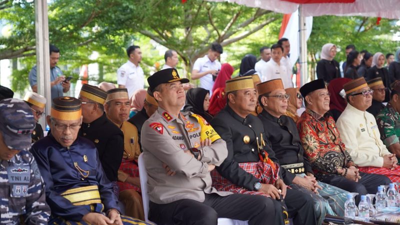 Kapolda Hadiri Kick Off Rangkaian Kegiatan Launching Logo Meriahkan Hari Jadi ke-20 Sulbar