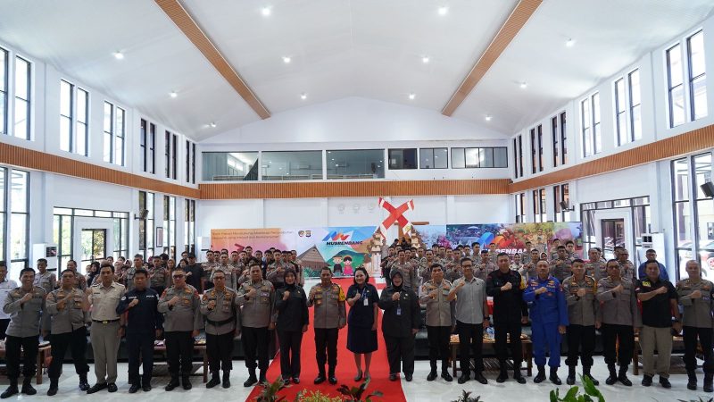 Wakapolda Sulbar Buka Penyuluhan Dental Fitness untuk Pegawai Polri