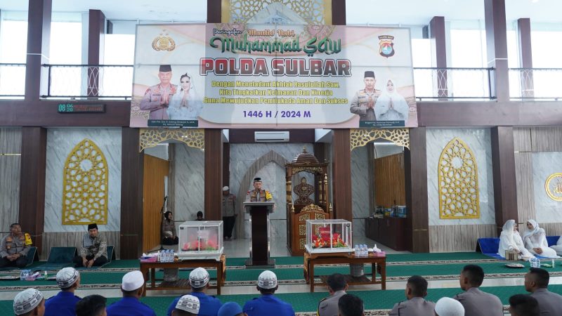 Kapolda Sulbar Ajak Personel untuk Terus Tebar Kebaikan dengan Semangat Maulid 1446 H