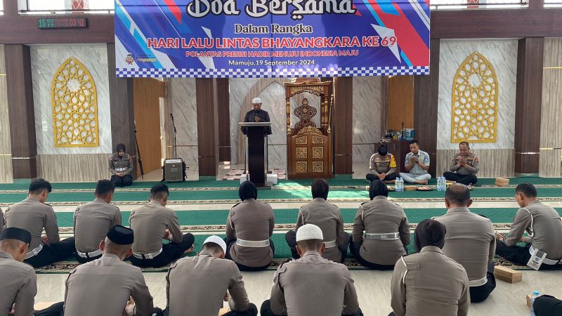 Wujudkan Polantas yang Berintegritas, Ditlantas Polda Sulbar Gelar Doa Bersama