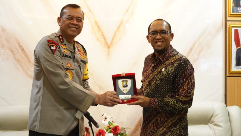Kapolda Sulbar Terima Kunjungan Silaturahmi General Manager PLN Persero