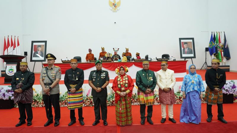 Paripurna Istimewa HUT Sulbar ke-20 Turut Dihadiri Kapolda Sulbar