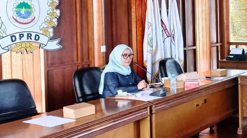 Bahas KUA PPAS 2025, Rapat Banggar DPRD Sulbar Dipimpin Suraidah