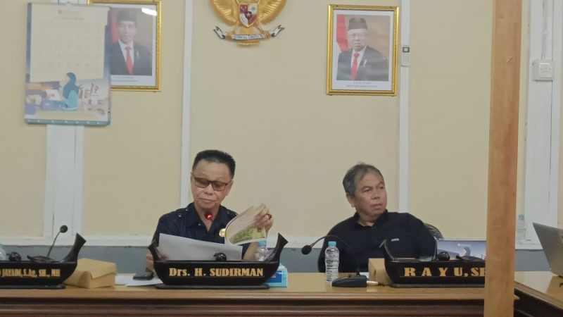 Komisi II DPRD Sulbar Bersama OPD Terkait Bahas KUPA-PPAS Perubahan APBD 2024