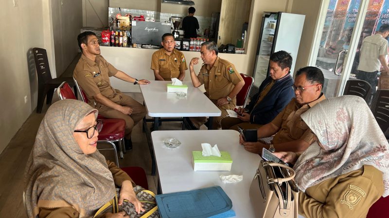 Usai Terima Penghargaan, Pjs Bupati Majene Langsung Rapat Internal Pengendalian TPID