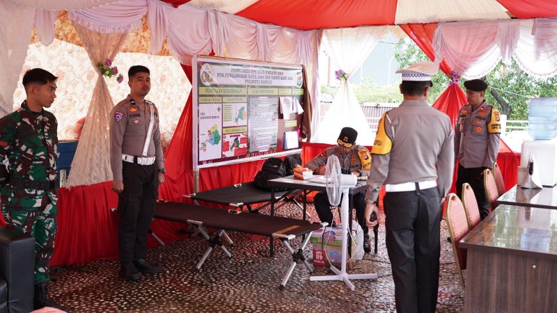 Cek Pos Lilin Marano, Kapolda Sulbar Pastikan Pelayanan Prima di Mamuju