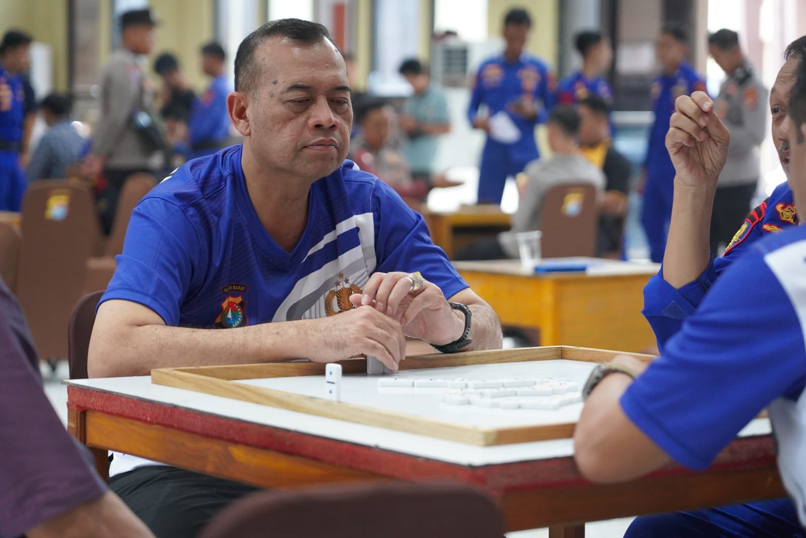 Lomba Domino Meriahkan HUT