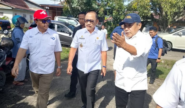 Gubernur Sulbar Meninjau Pelaksanaan Gerakan Pangan Murah Distapang
