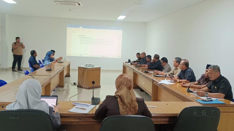 Ketua DPRD Sulbar Pimpin Pembahasan LKPJ Gubernur 2024, Tekankan Pentingnya Evaluasi dan Pengawasan