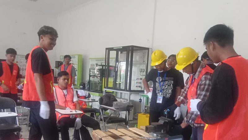 Pelatihan Berbasis Kompetensi 2025 di Sulbar: 208 Peserta Siap Hadapi Dunia Kerja dan Wirausaha