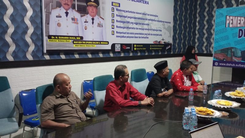 Peran Strategis DPMPTSP Sulbar dalam Mendukung Akses Transportasi Udara Mamuju–Makassar