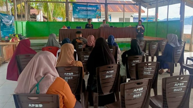 UGM dan DKP Sulbar Sinergi Tingkatkan Nilai Produk Perikanan di Pulau Karampuang