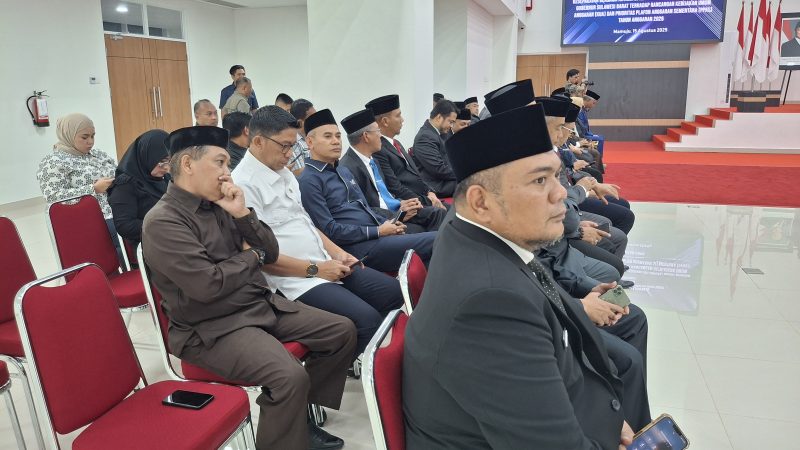 Kadisnaker Sulbar Hadiri Penandatanganan KUA-PPAS 2026 Bersama Gubernur dan DPRD