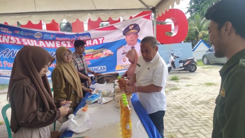 Pasar Murah Pemprov Sulbar di Stadion Manakarra, Harga Beras Alami Penurunan