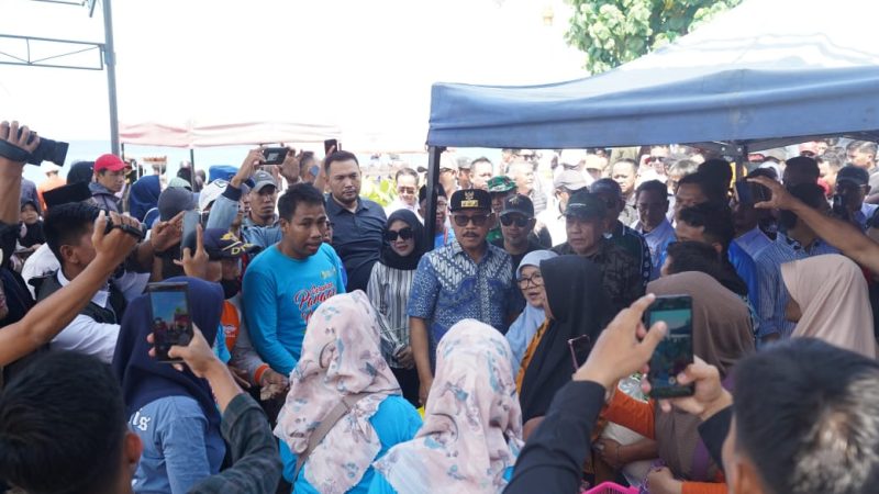 Masyarakat Majene Terima Bantuan dari Dinas Ketahanan Pangan Sulbar