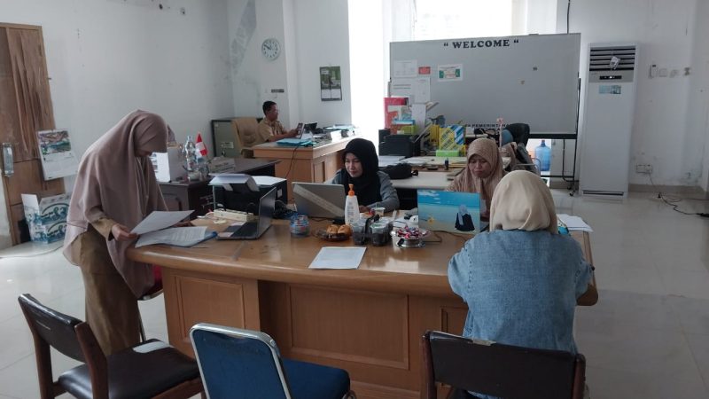 20 Mahasiswa Serahkan Berkas di Hari Kedua Layanan Beasiswa Pemprov Sulbar