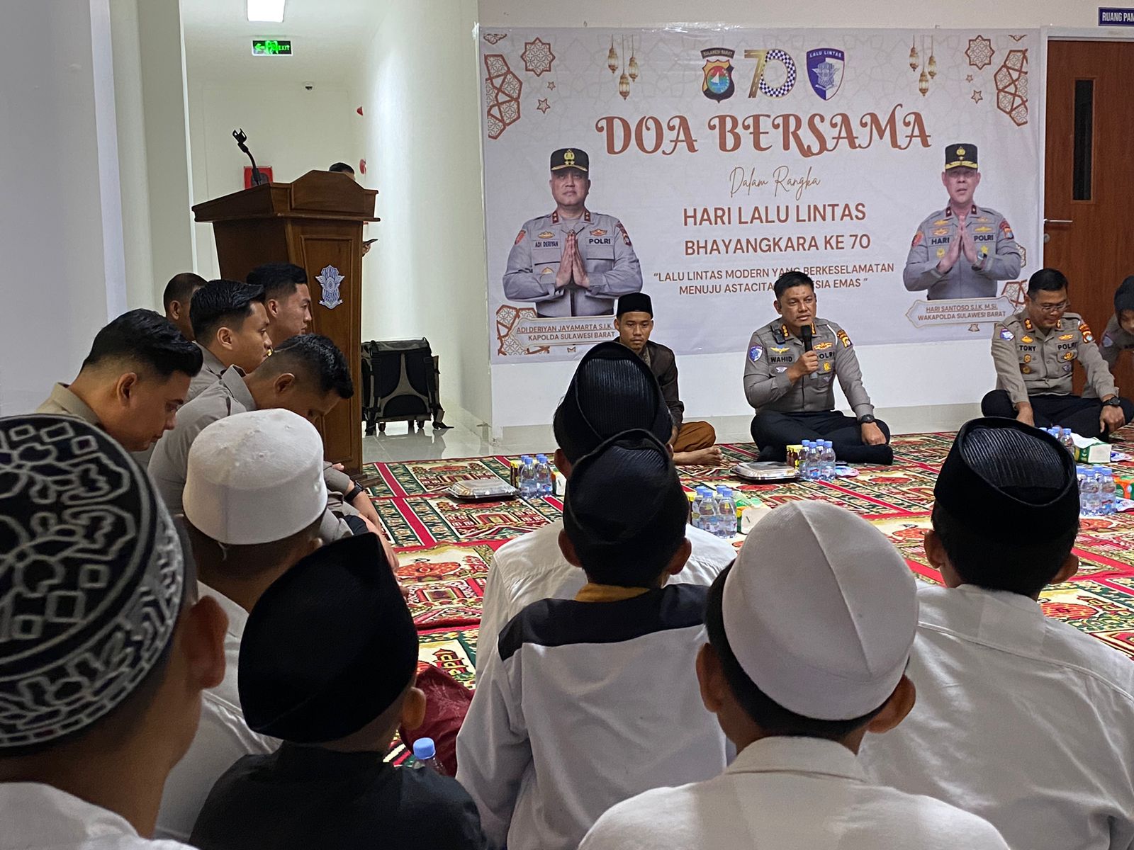 Doa Anak Yatim Iringi HUT Lalu Lintas ke-70 Polda Sulbar