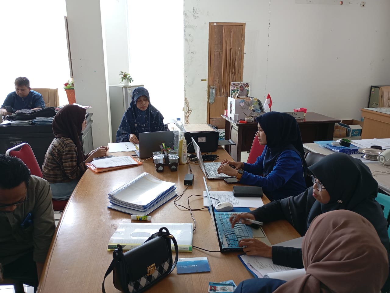 Pemkesra Sulbar Rampungkan Pemberkasan Beasiswa 2025