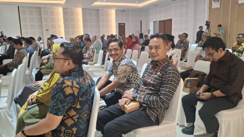 Kadisnaker Sulbar Turut Ikuti Sosialisasi Manajemen Talenta ASN