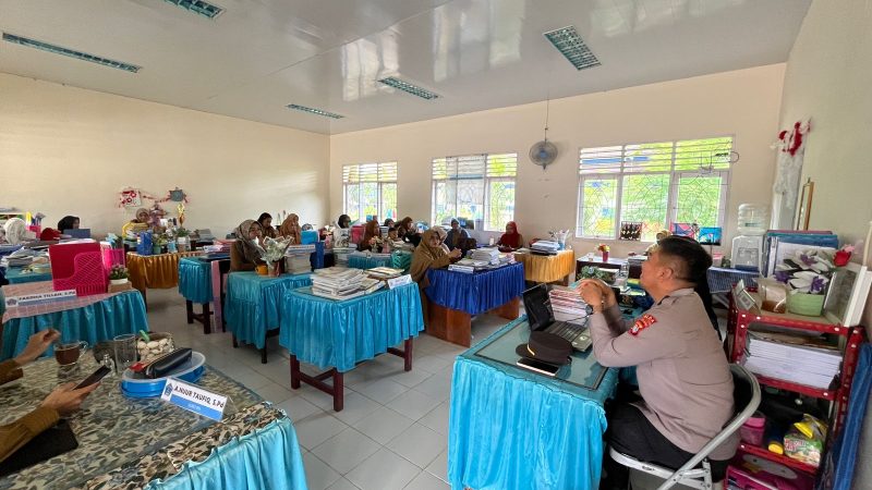 Ditbinmas Polda Sulbar Sosialisasikan Etika Berlalu Lintas ke Sekolah-sekolah, Wujudkan Kamseltibcarlantas