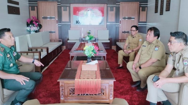 Perkuat Sinergi, Kesbangpol Sulbar dan Danrem 142/Tatag Tingkatkan Kesiapsiagaan Hadapi ATHG