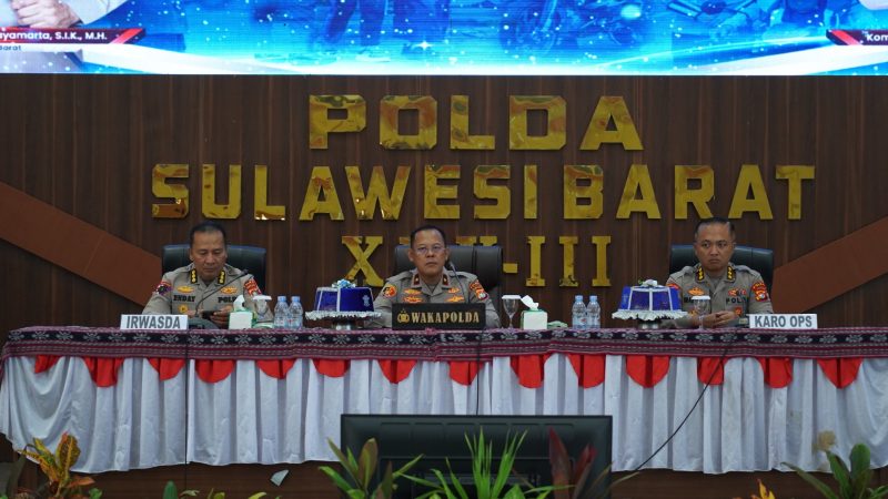Wakapolda Sulbar Sampaikan Empat Pesan Penting dalam Latpraops Keselamatan Marano, Target: Kamseltibcarlantas Aman dan Nyaman