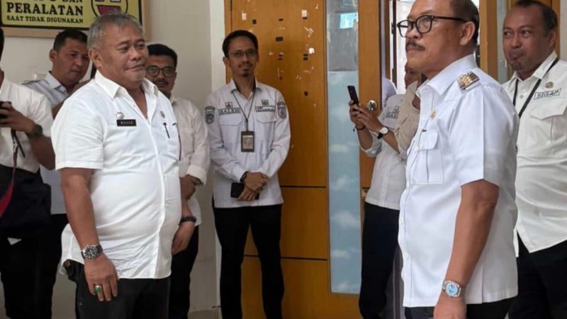 Gubernur Sulbar Sidak di Bapenda, Pastikan Layanan Publik Tetap Optimal Meski Dihadapkan Keterbatasan Pasca Pemekaran