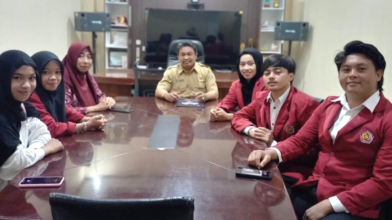 Perkuat SDM Unggul, Dinsos P3A dan PMD Sulbar Sambut Mahasiswa Magang Prodi Ekonomi Pembangunan