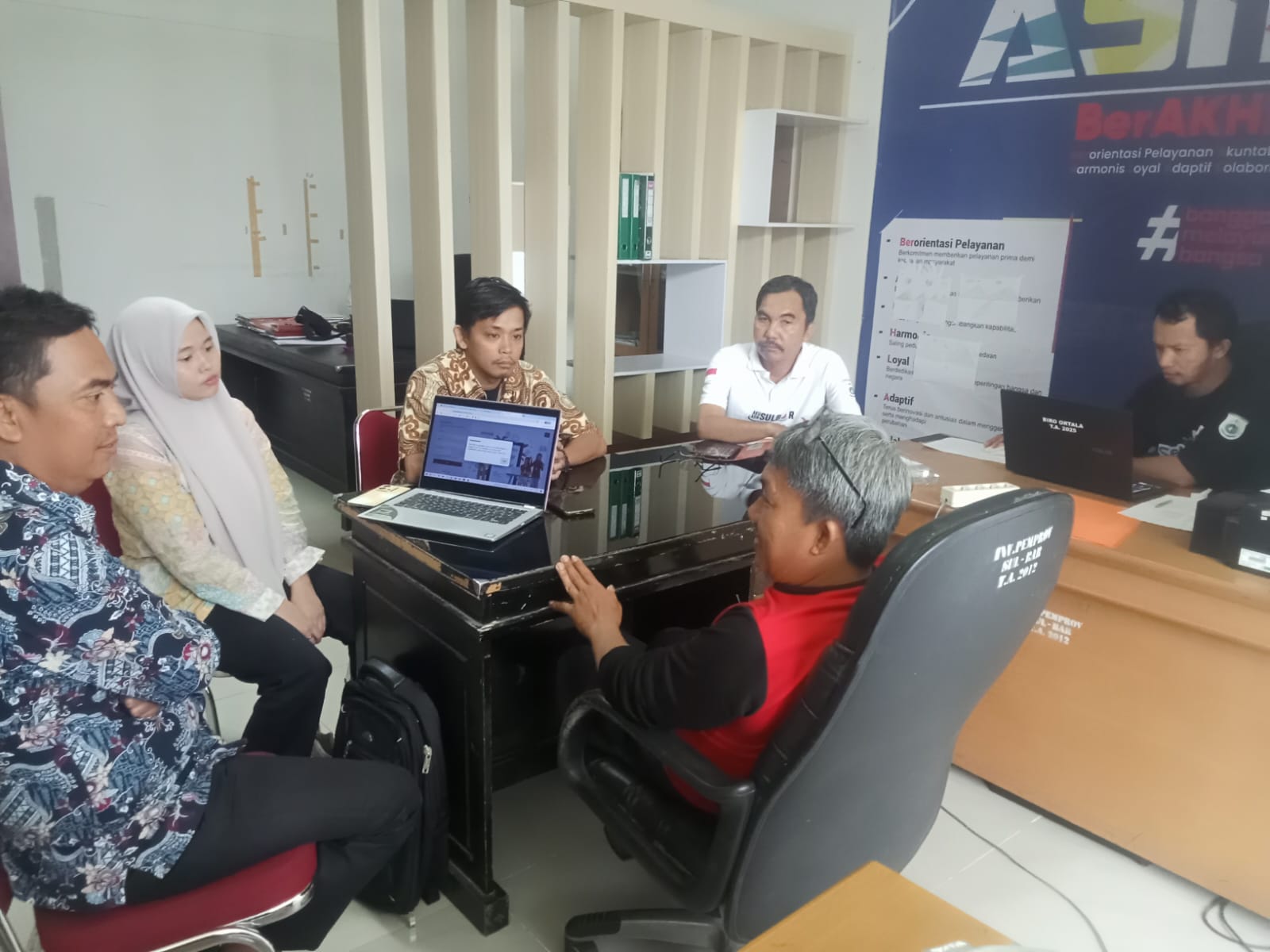 Biro Organisasi Setda Sulbar Terima Kunjungan Kerja Pemkab Majene