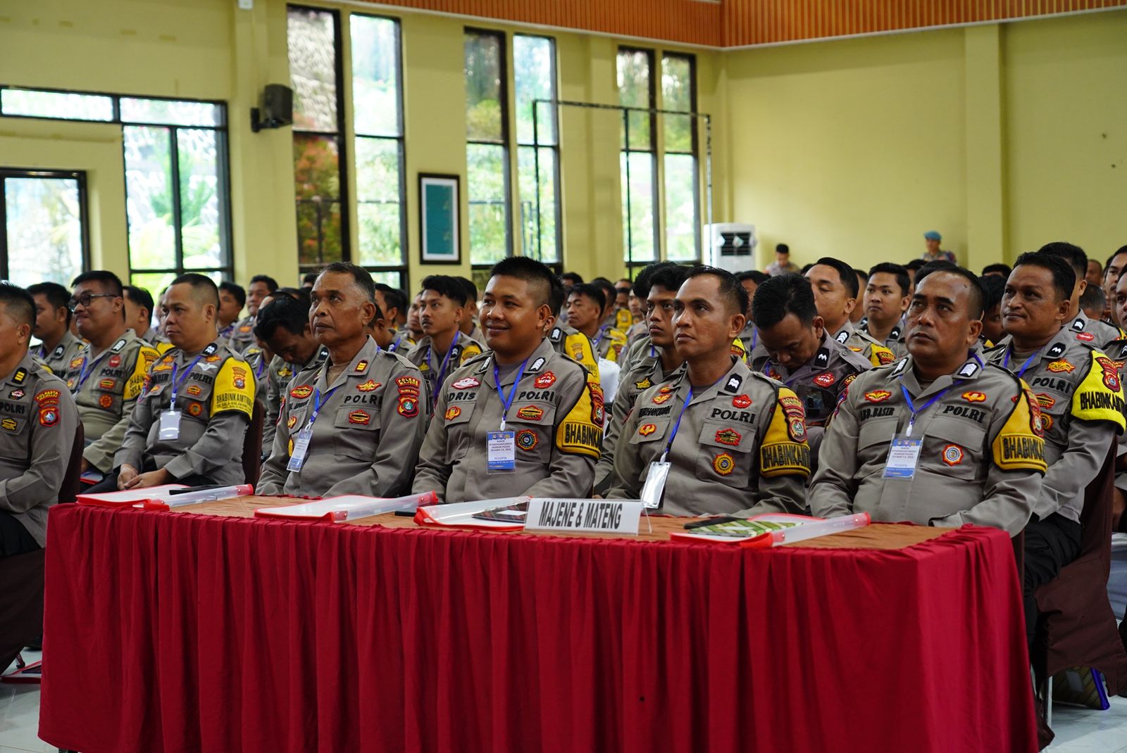 Dorong Adaptasi dengan Generasi Z, Kapolda Sulbar Percayakan Keamanan kepada Bhabinkamtibmas