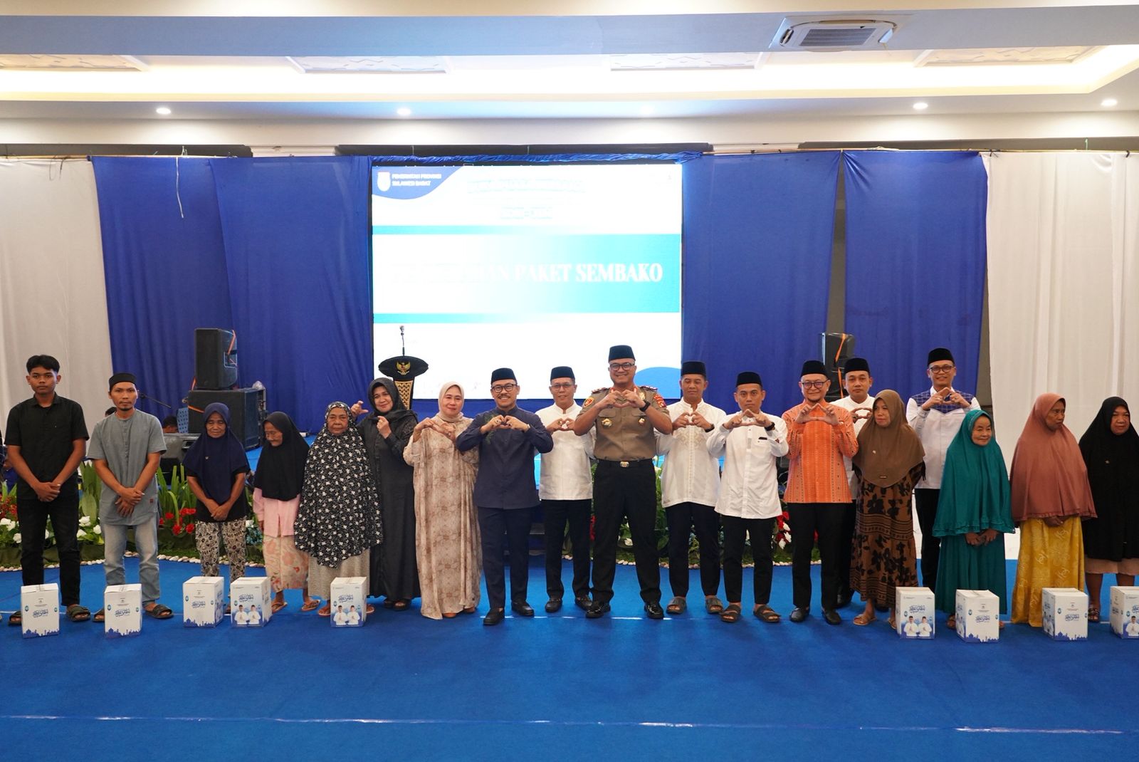 Kapolda Sulbar Hadiri Buka Puasa Bersama, Apresiasi Capaian Pembangunan Sulbar dalam Satu Tahun Kepemimpinan SDK-JSM