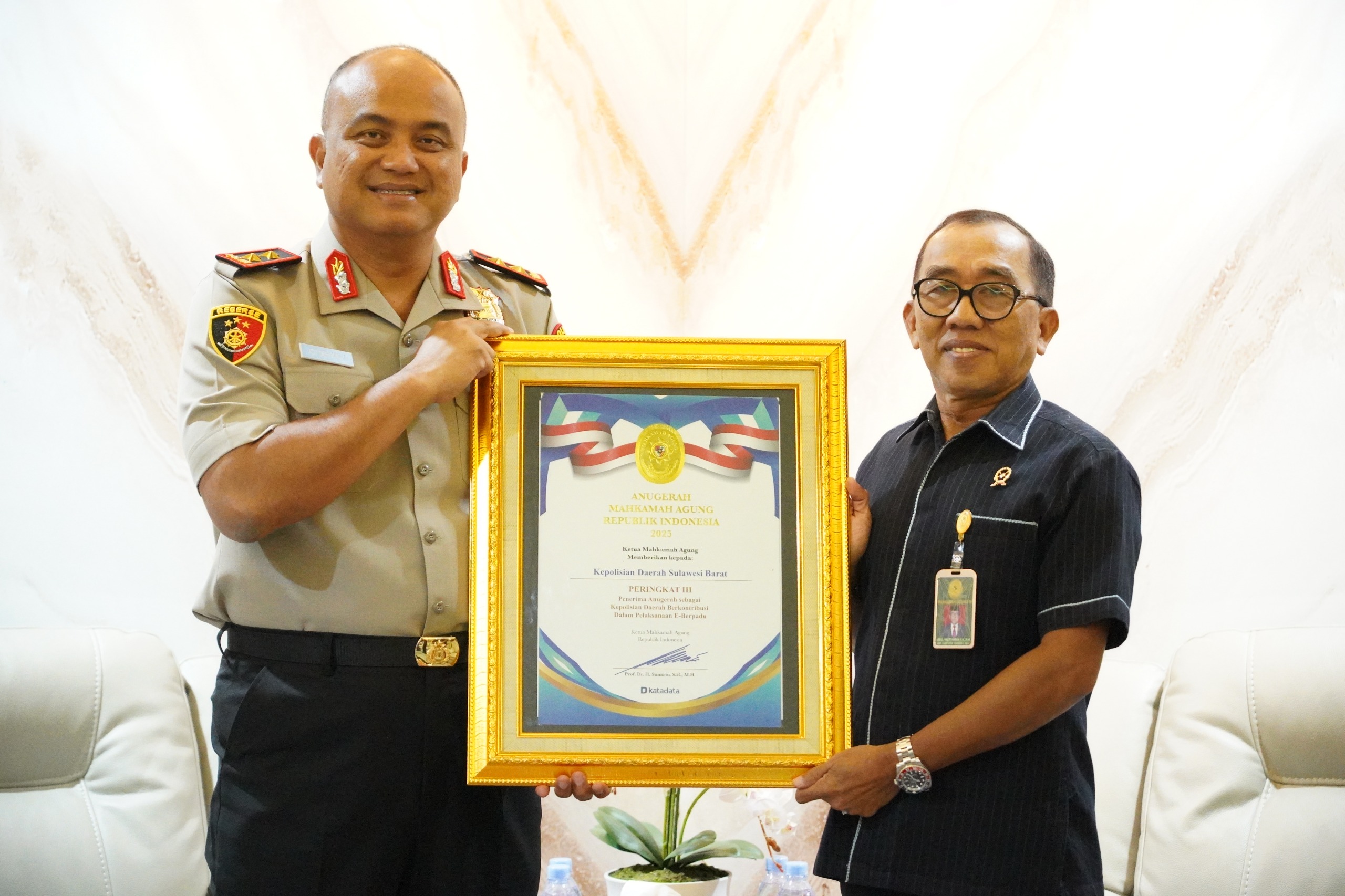 Kapolda Sulawesi Barat Bersama Pengadilan Tinggi Perkuat Sinergi Penegakan Hukum