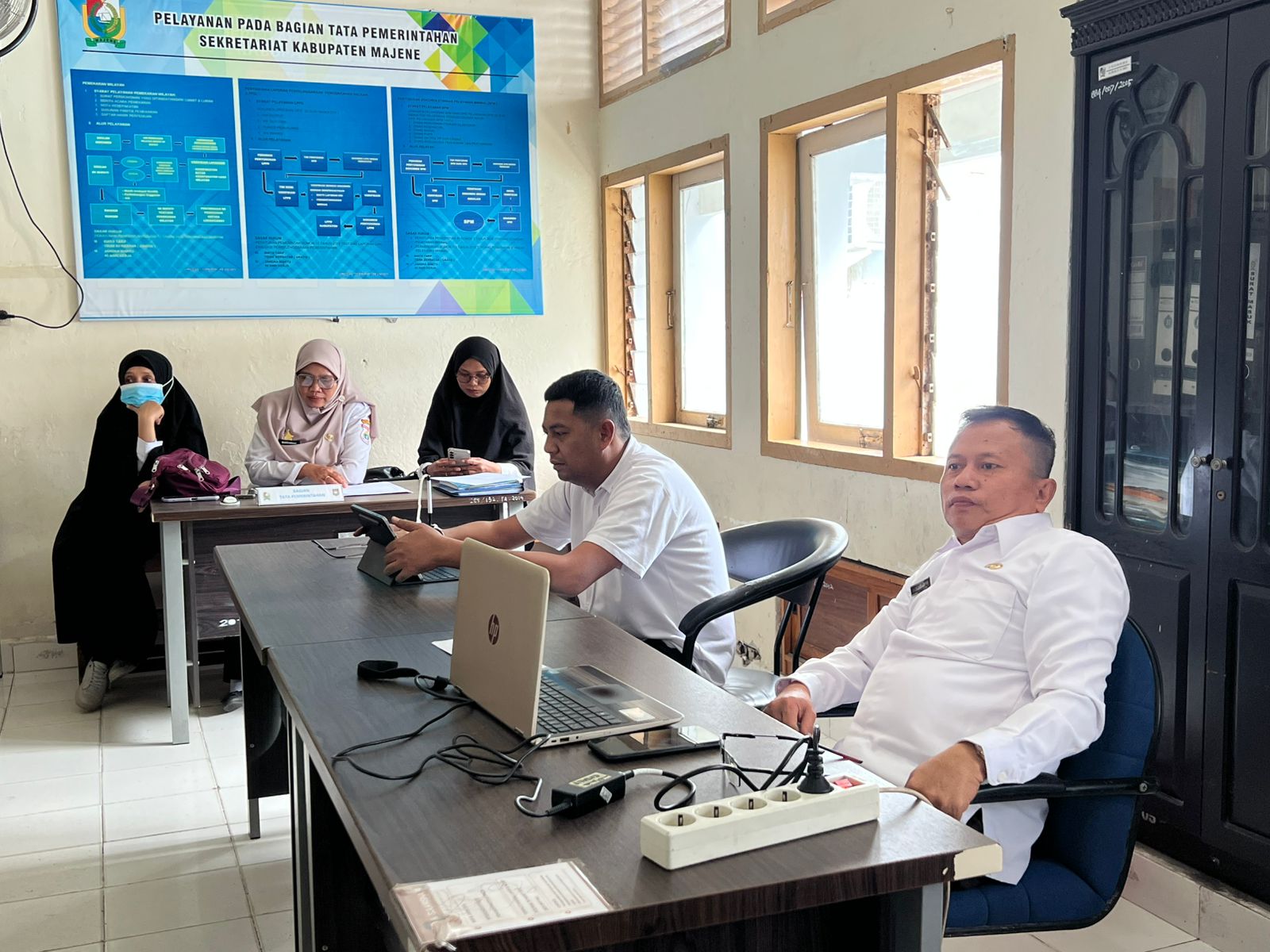 Bangun Kolaborasi dengan Baik, Pemkesra Sulbar Sosialisasi LPPD di Kabupaten Majene