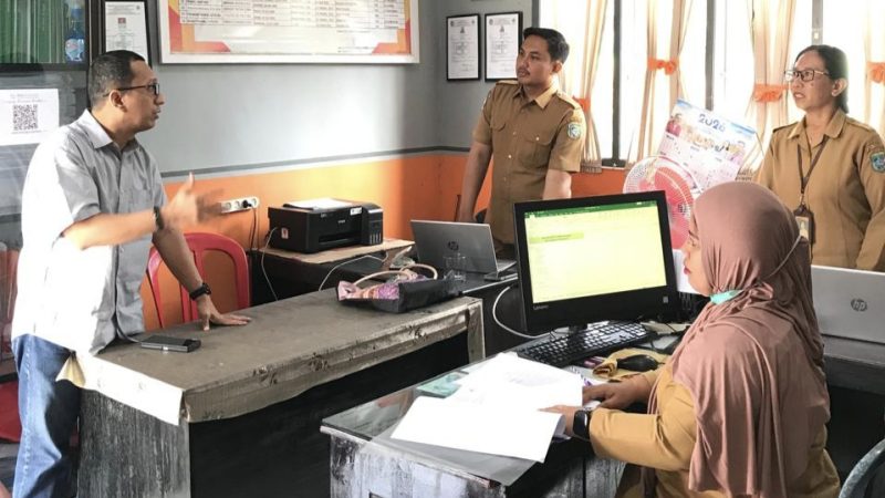 Kadis KominfoSS Pastikan Internet SULBAR Digital Optimal di Puskesmas Pasangkayu